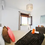 Zanzibar - Refugio Com Piscina Aquecivel E Bbq Villa