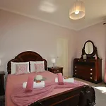 Zanzibar - Refugio Com Piscina Aquecivel E Bbq Villa