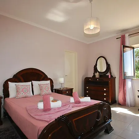Villa Zanzibar By Algarve Vacation *