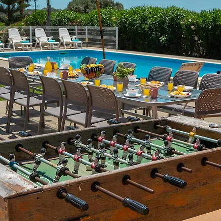 Zanzibar - Refugio Com Piscina Aquecivel E Bbq Olhos de Agua (Albufeira)