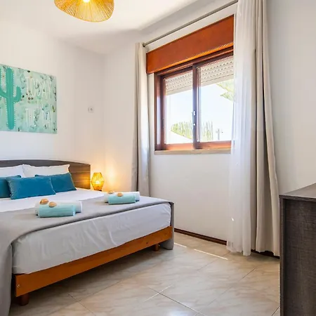 Zanzibar - Refugio Com Piscina Aquecivel E Bbq Villa *