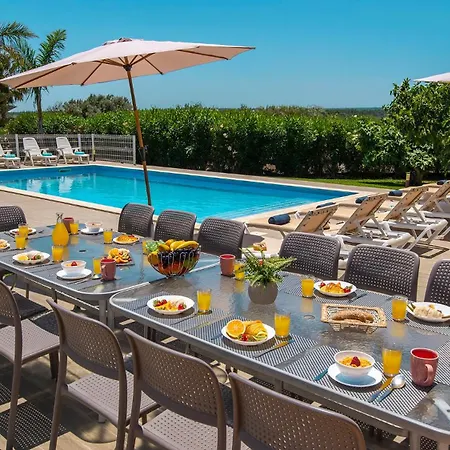 Zanzibar - Refugio Com Piscina Aquecivel E Bbq Willa *