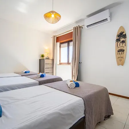 Villa Zanzibar - Refugio Com Piscina Aquecivel E Bbq Olhos de Agua (Albufeira)