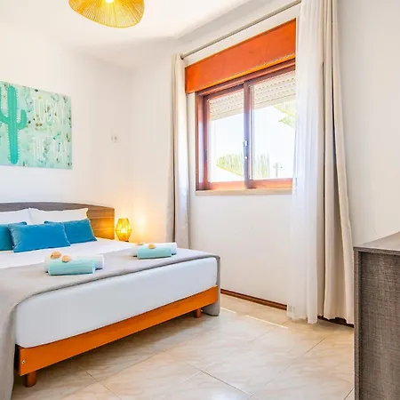 Zanzibar - Refugio Com Piscina Aquecivel E Bbq Villa *