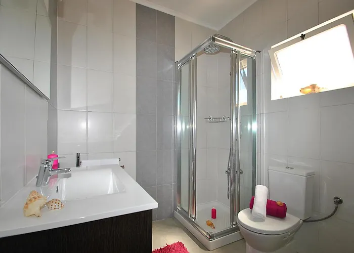 Zanzibar By Algarve Vacation Olhos de Agua (Albufeira)