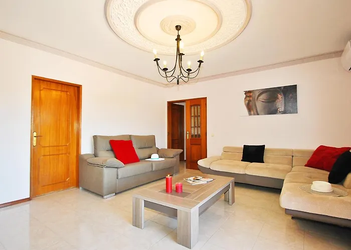 Zanzibar By Algarve Vacation