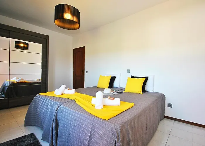 Zanzibar By Algarve Vacation Vila