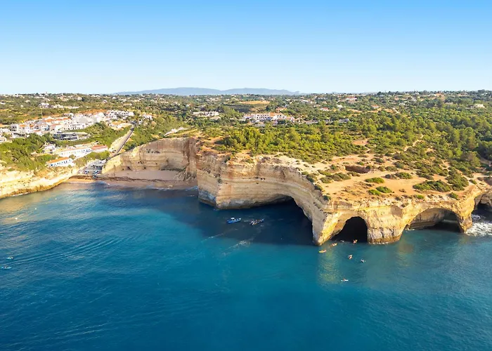 Villa Zanzibar By Algarve Vacation