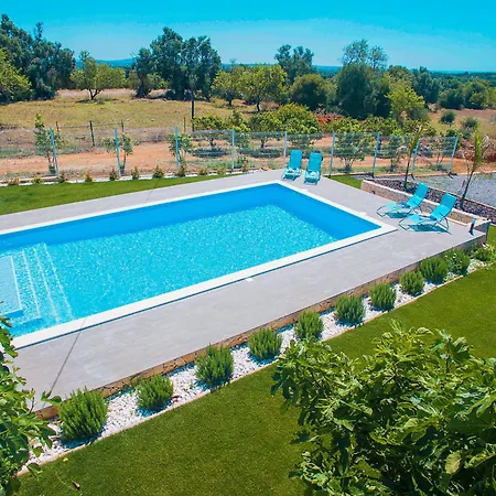 Zanzibar - Refugio Com Piscina Aquecivel E Bbq Villa Olhos de Agua (Albufeira)