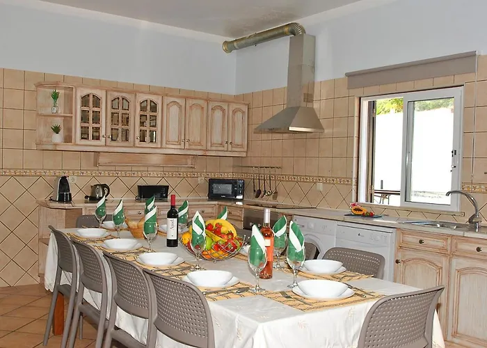 Zanzibar By Algarve Vacation Вилла